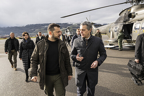 STAATSBESUCH, TREFFEN, BESUCH, STAATSBESUCH, ANLASS, OFFIZIELL, OFFIZIELLER ANLASS, UKRAINE, UKRAINISCH, SELENSKI, ZELENSKYY, WOLODYMYR SELENSKYJ, SELENSKYJ, HELIKOPTER, HUBSCHRAUBER