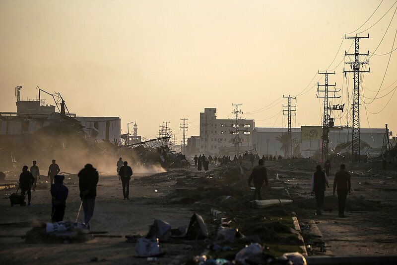 Israel continues military strikes on Gaza